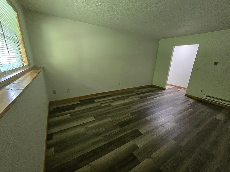 2098 Imperial Ln — Photo 3