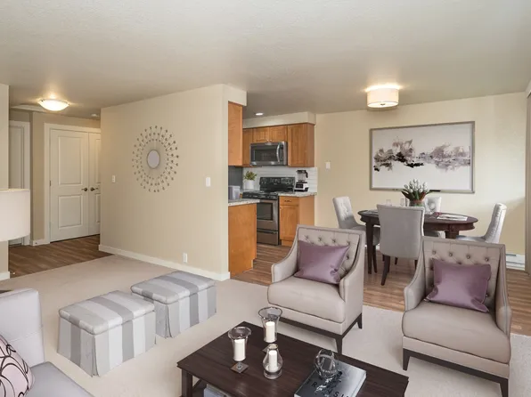 Del Mar Village Apartments, 12828 Newcastle Way #307, Renton, WA 98056