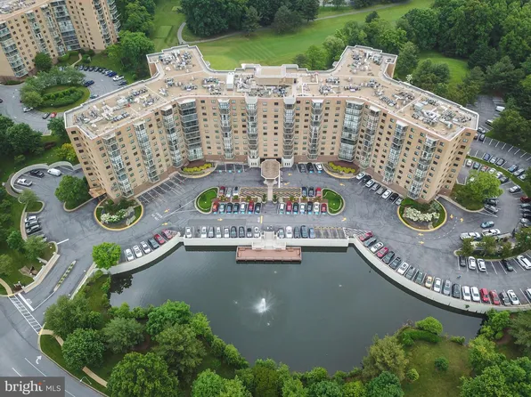 3330 N Leisure World Blvd #5-1007, Silver Spring, MD 20906