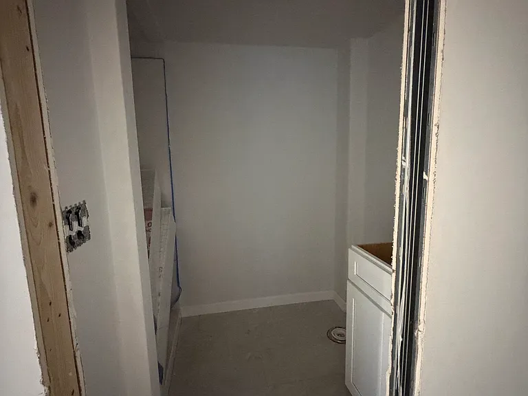 1616 Main St #2 — Photo 5