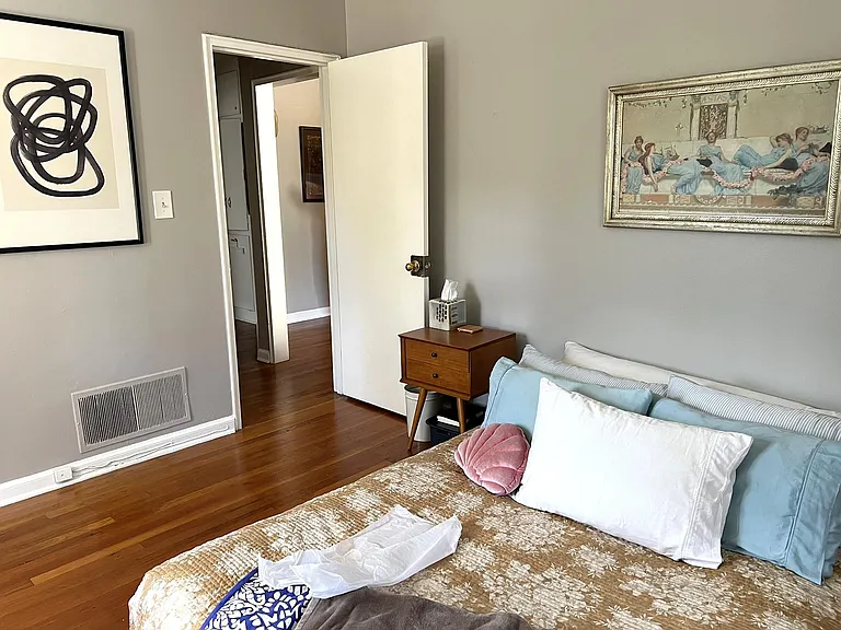 877 Charles Allen Dr NE #4 — Photo 15