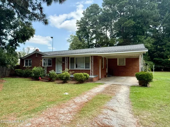 704 N Grimes Street, Robersonville, NC 27871