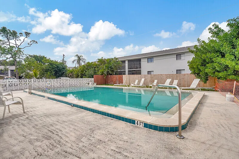 Capeway Condo — Photo 2