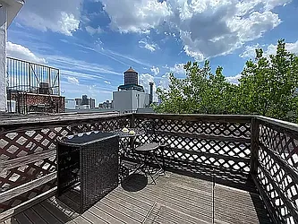 Rented by Bond New York