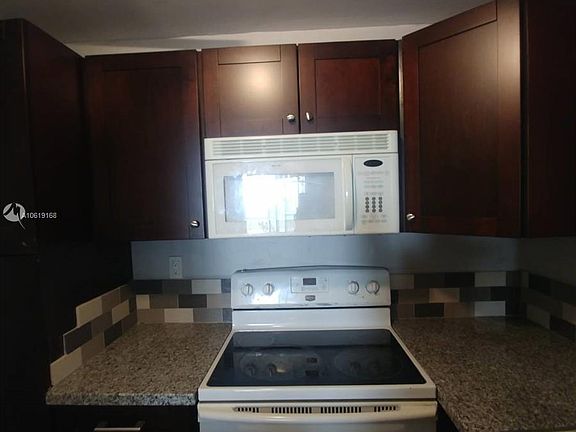 5th image of 4118 NW 88th Ave APT 105