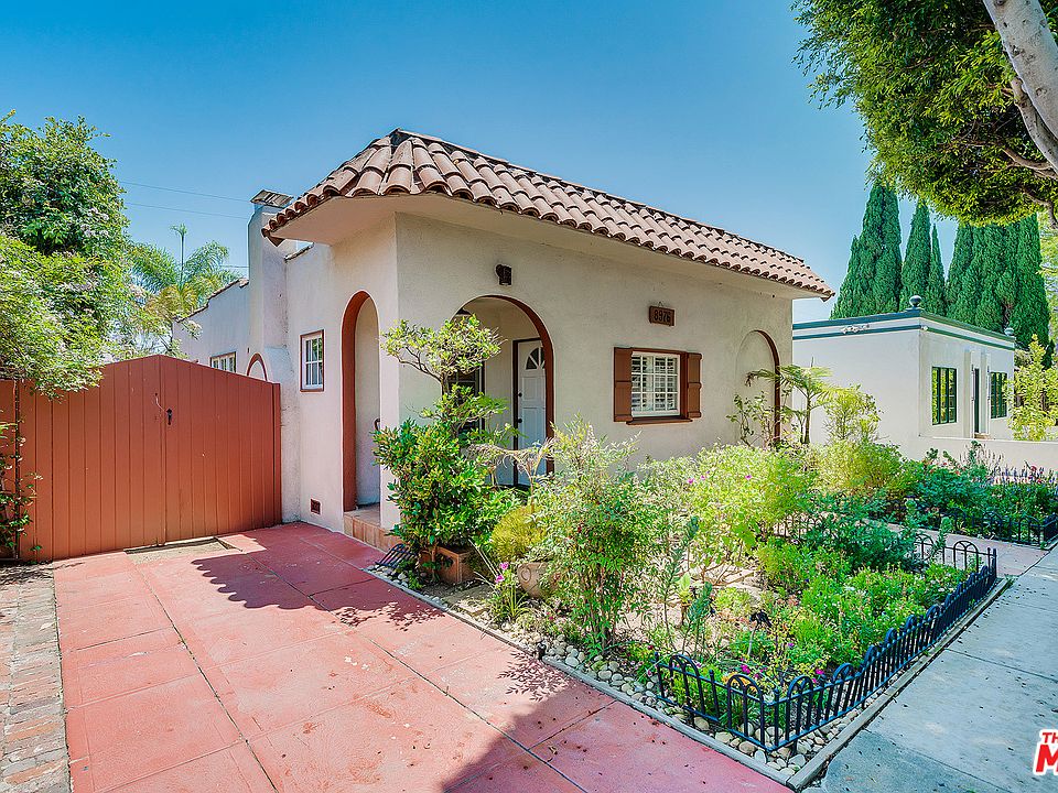 1st image of 8976 Lloyd Pl
