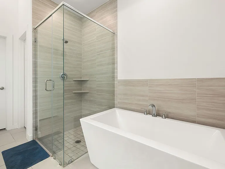 6722 Waxbill Rd — Photo 27