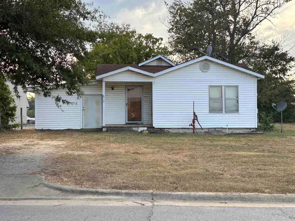417 Fairfield Rd, Benton, AR 72015