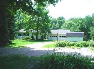 15820 Rapids Rd, Burton, OH 44021