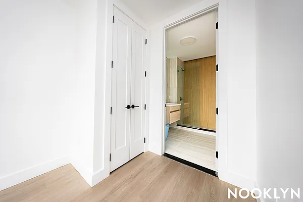 Rented by Nooklyn NYC LLC | media 55