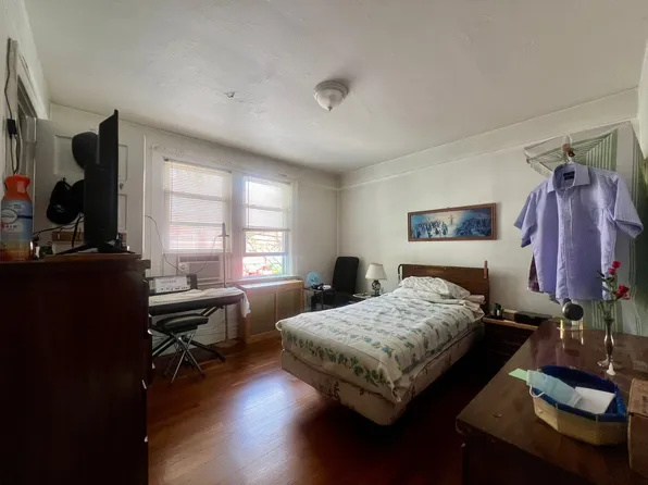 102-56 46th Avenue image 9 of 13