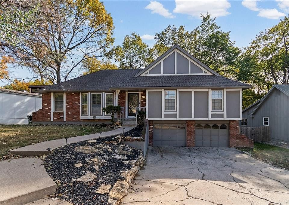 1st image of 523 Lancelot Dr