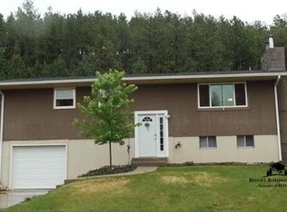 510 Belair Dr, Custer, SD 57730