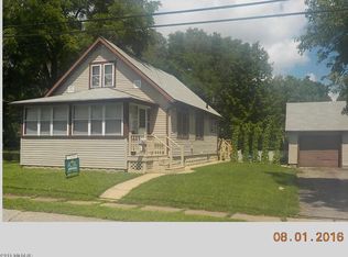 736 Hutchinson St, Kalamazoo, MI 49008