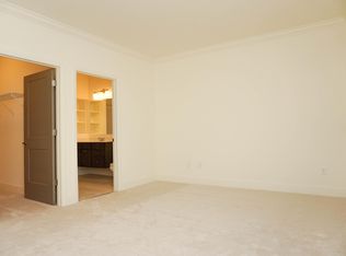 260 Old Loudon Rd #1, Latham, NY 12110