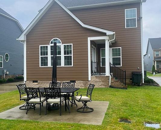 4th image of 12264 Manor Crossing Dr
