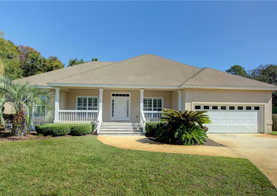 1st image of 20 Niblick Ct