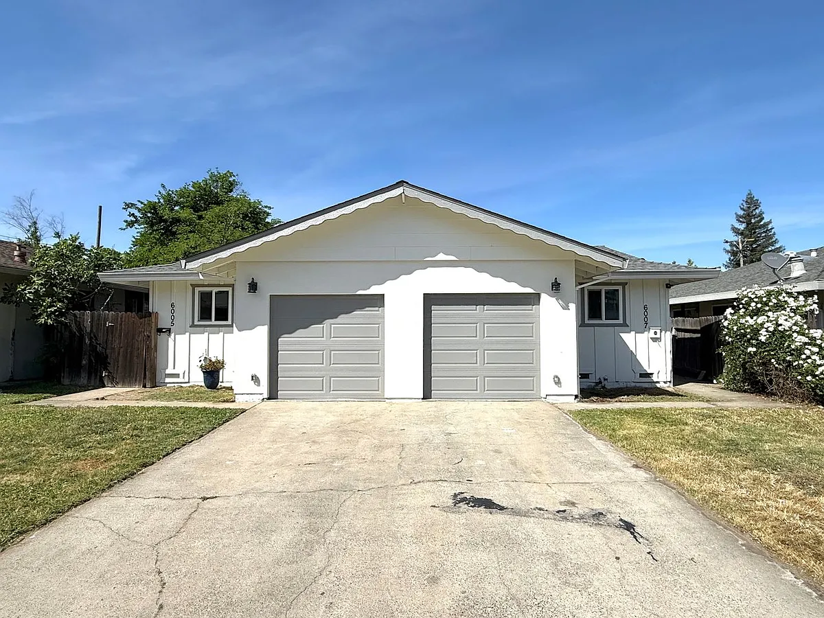 Building Photo - 6005 Rye Way