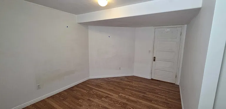 322 E 6th Ave — Photo 22