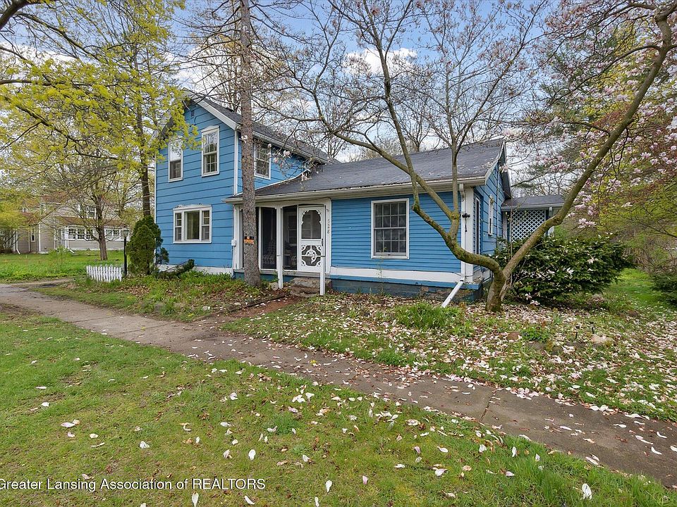 1st image of 528 Foote St