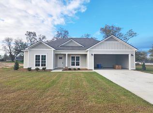 146 Buck Run Dr, Leesburg, GA 31763