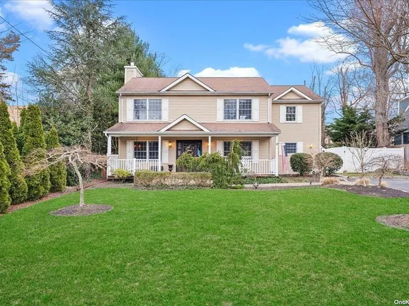 61 Tompkins Street, East Northport, NY 11731