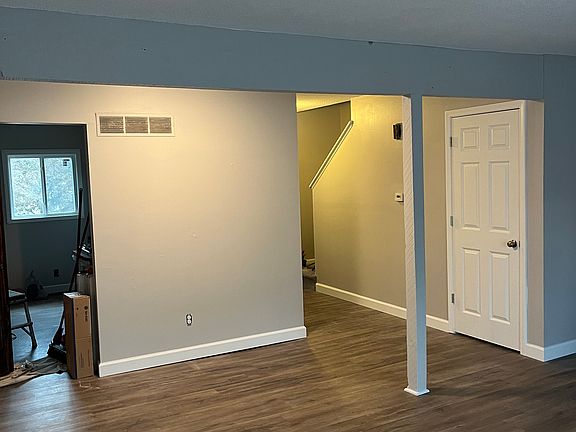 2nd image of 11242 College Ave #11242