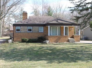 9000 Cardwell St, Livonia, MI 48150