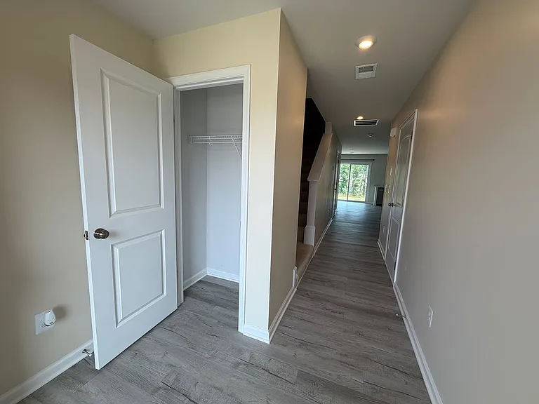 60 Sophie Kathyrn Dr — Photo 6