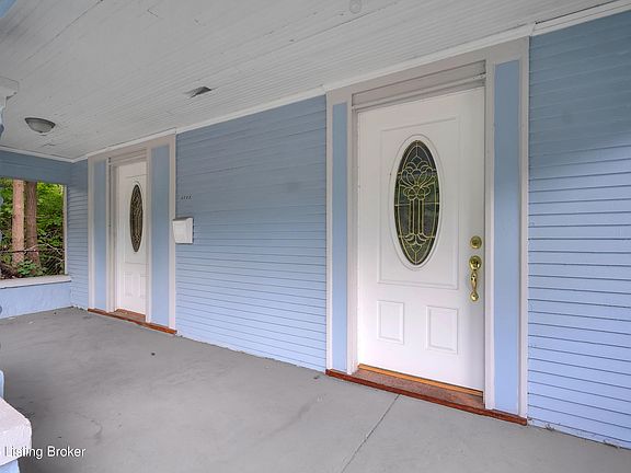 3rd image of 3222 W Market St