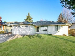 3038 Bron Cir, Medford, OR 97504