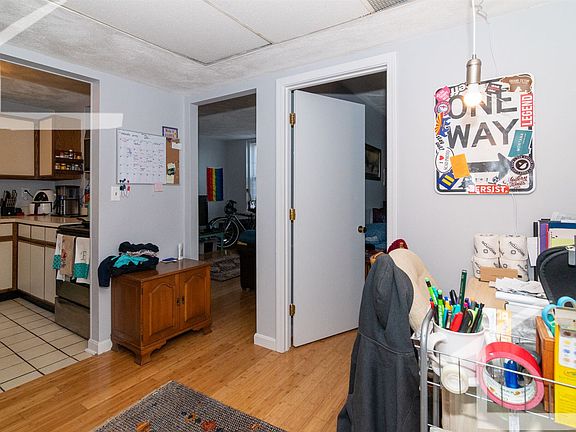 internal_unit_photo_48750291_0.375