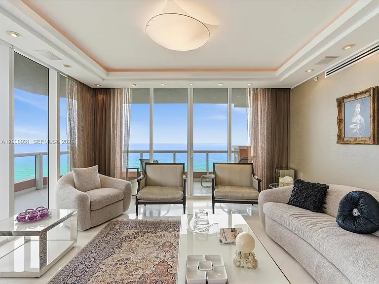 17875 Collins Ave #1501 — Photo 2