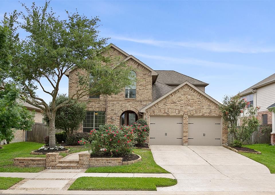1st image of 19015 Crest Cove Dr