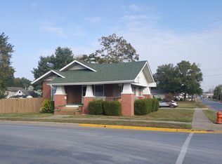 101 W Parker St, Pinckneyville, IL 62274