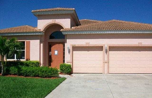 1st image of 3040 Lake Manatee Ct