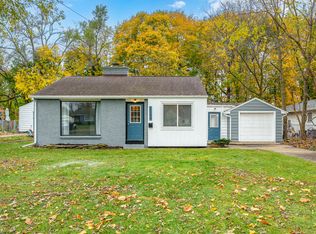 1123 Clearview St, Kalamazoo, MI 49048