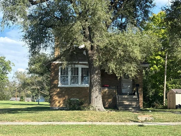 1364 N Park Dr, East Saint Louis, IL 62204