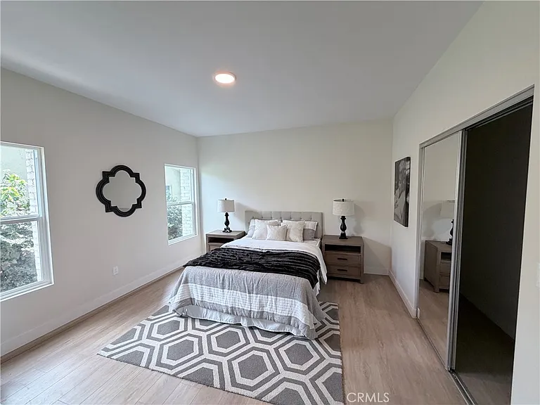 125 W Chestnut St #108 — Photo 6