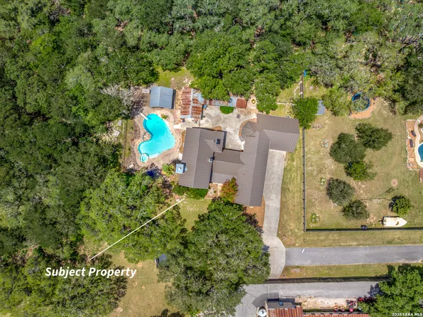 7725 SWEETWIND CIR, Boerne, TX 78015