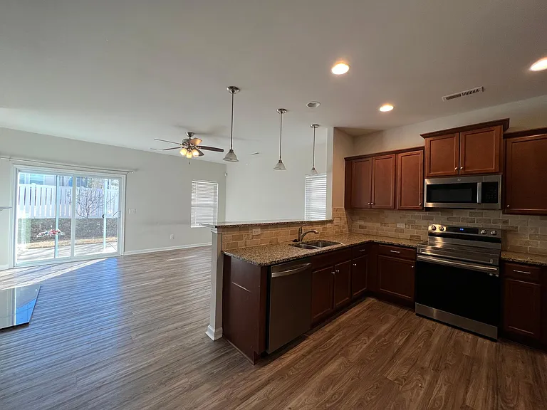 9209 Bengali Cir — Photo 10