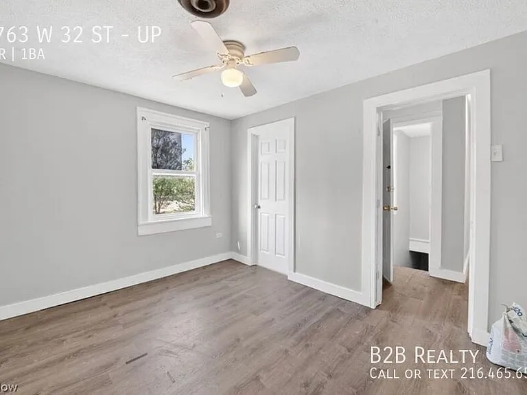 2763 W 32nd St #UP — Photo 9