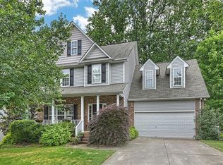 17310 Cambridge Grove Dr, Huntersville, NC 28078