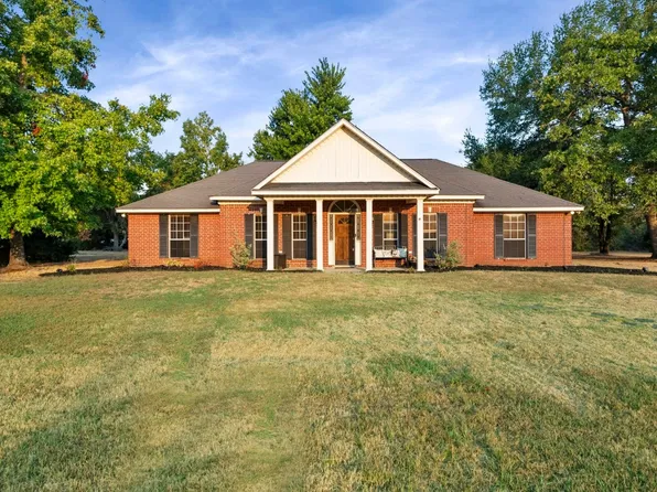 102 Private Road 1295, Fairfield, TX 75840