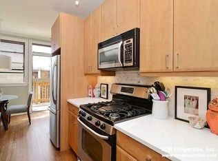 622 W Roscoe St #3F, Chicago, IL 60657