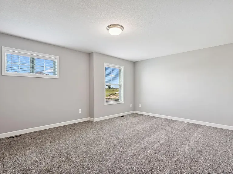 11022 Zest St NE #E — Photo 16