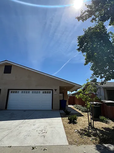3016 Lake Park Ct Photo 1