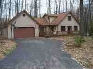 102 Larkmoor Ln, Roscommon, MI 48653