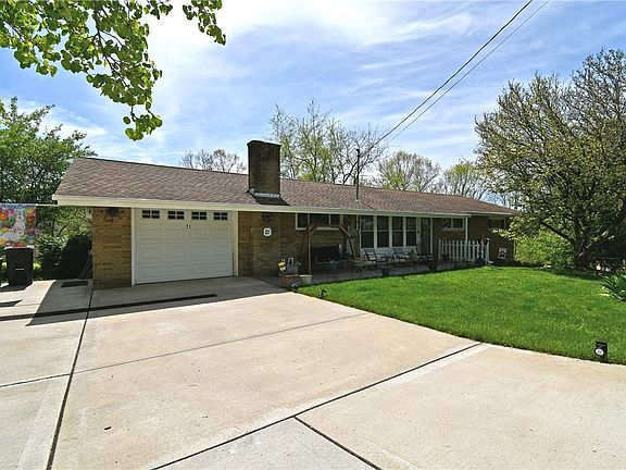 3rd image of 21 Robin Rd