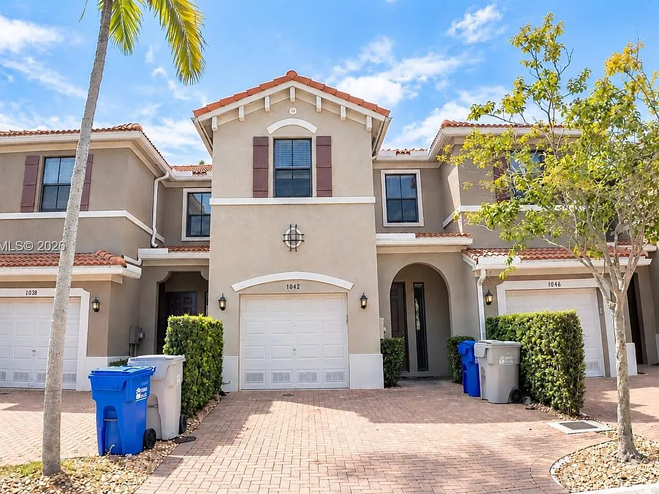 1042 NW 33rd Mnr #1042